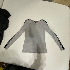 Tommy Hilfiger Gray Long Sleeve Top